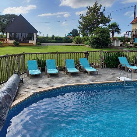 La Gasteboisiere With Swimming Pool And Games Room Le Mesnil-Adelee Екстериор снимка