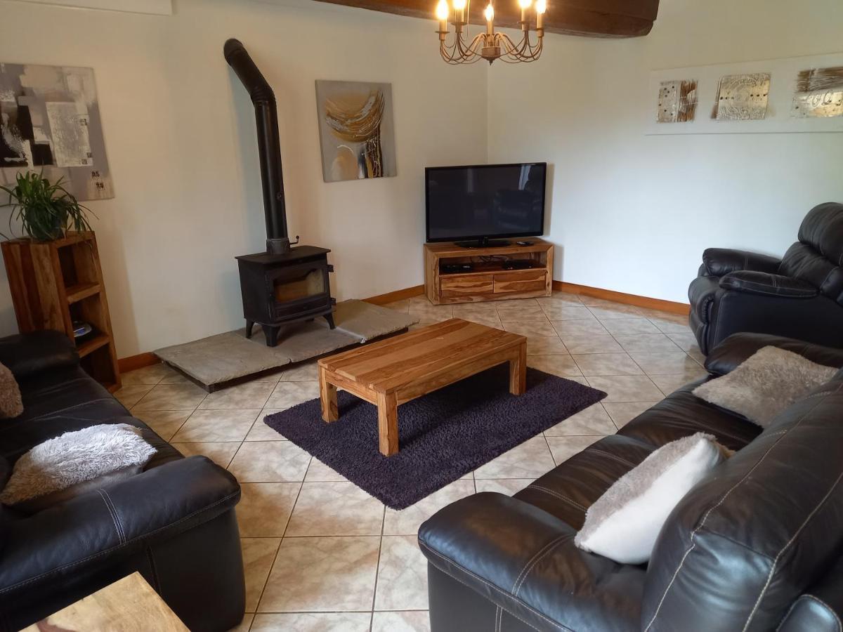 La Gasteboisiere With Swimming Pool And Games Room Le Mesnil-Adelee Екстериор снимка
