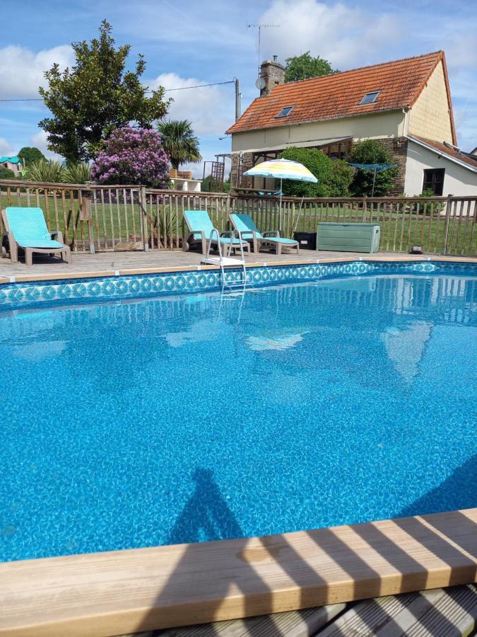 La Gasteboisiere With Swimming Pool And Games Room Le Mesnil-Adelee Екстериор снимка